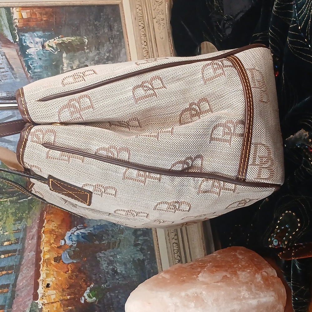 Dooney & Bourke Tan and Brown Tote Bag with Signature Monogram - Picture 10 of 12